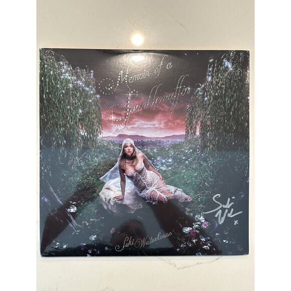 Suki Waterhouse SIGNED Memoir of a Sparklemuffin Pearl Autographed Vinyl #1